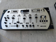 Numark DM1295 Mixer DJ Rack 4 canali campionamento digitale con microfono e luce