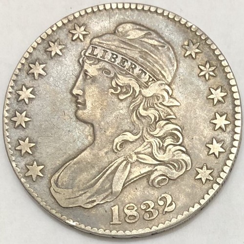 1832 busto cappato - 1832, mezzo