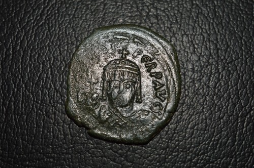 Heraclius follis