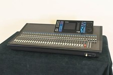 Yamaha LS9-32 Console di