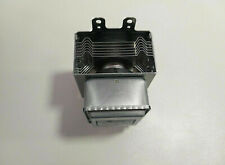 Magnetron emissore micro onde