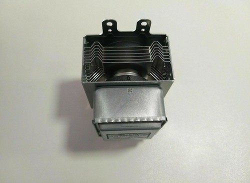 Magnetron emissore micro onde
