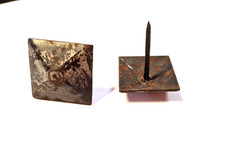 Chiodo a Borchia in Ferro Battuto Quadro Nero mm. 30x30 Pz. 18 GHIDINI