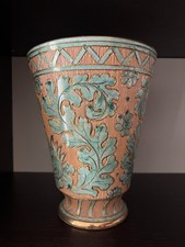 Vaso Deruta  in ceramica decorata a rilievo, smaltata e dorata, vintage