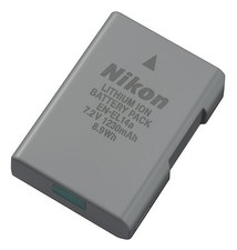 Batteria Nikon EN-EL14a ORIGINALE D3200 D3400 D5300 D5600 coolpix P7100 P7800