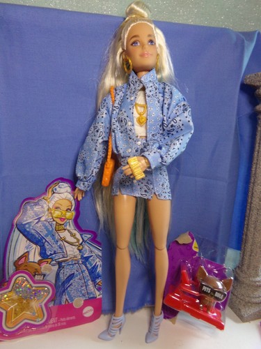 Barbie 2020 extra fly 16 - 2020,