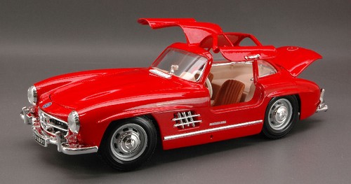 Modellino auto scala 24 - scala, 1:24