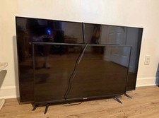 Samsung LED TVs Lot of 2 Flat