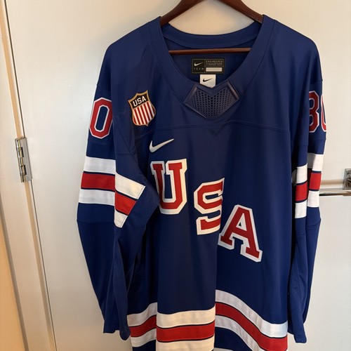 Jake oettinger team usa - jake,