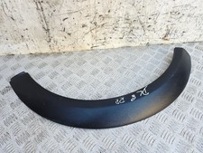 Modanatura posteriore destra