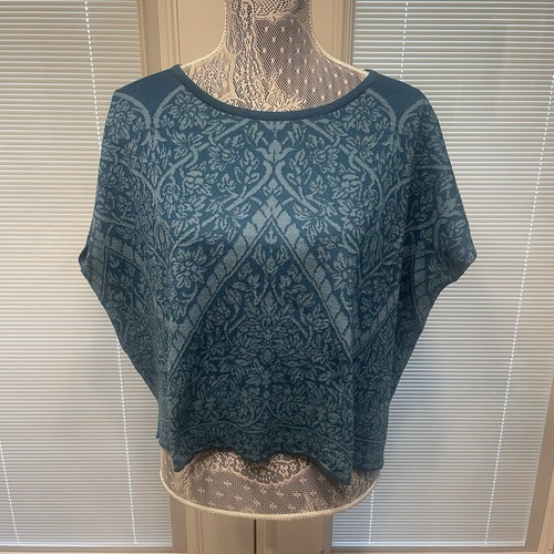 Top maglione arabesque