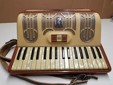 FISARMONICA / FISARMONICA