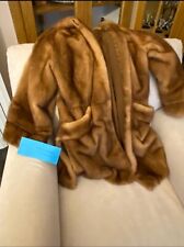 pelliccia visone autentico, usata pochissime volte, tenuta in custodia ogni anno