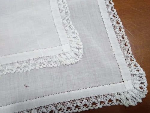 Tovaglietta vintage contorno