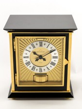 The JaegerLeCoultre Atmos V