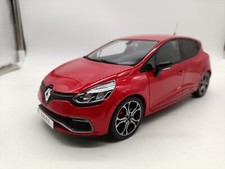 Renault Clio 4 RS Trophy 220