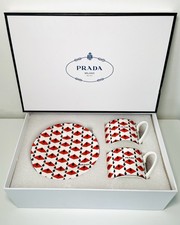 Set tazze e piattini in