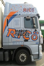 Foto camion DAF XF 480 scatola semirimorchio Polonia azzurro Rico, DAF XF 480 #d2ek