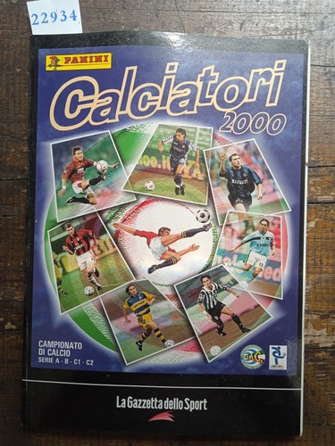 Raccolta figurine calciatori
