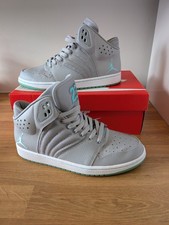 Nike Air Jordan 1 Flight 4