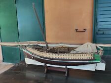 Modellino di Barca a Vela In