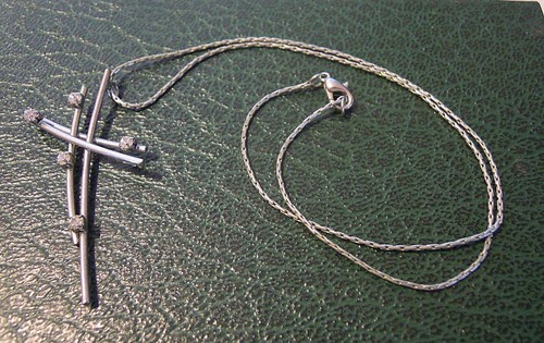 Collana con crocifisso - collana,