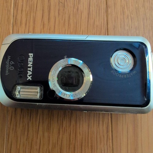 Fotocamera digitale compatta