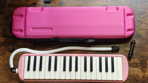 Suzuki melodion alto tasti - alto, 32