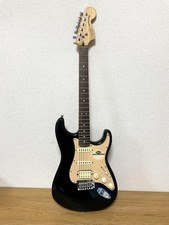 Squier By Fender Standard