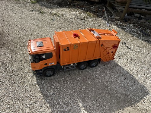 Bruder pattumiera scania scala - scania,