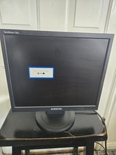 SAMSUNG SYNCMASTER 720N 17"