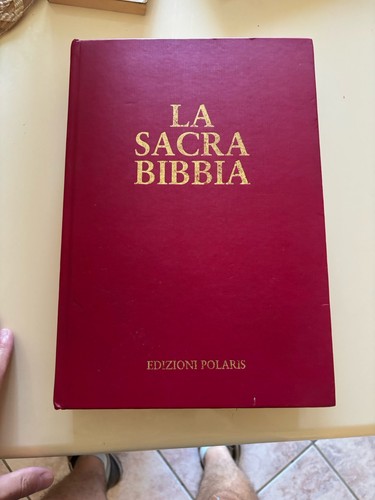 Libro sacra bibbia - bibbia, edizioni