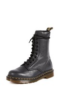 Dr. Martens Womens 1490 Mid