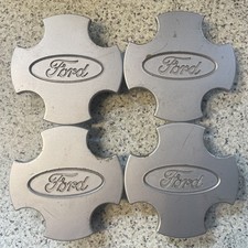 4 tappi centrali cerchi in