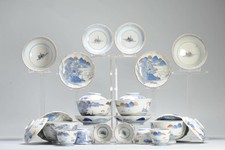 Antico set di tazze o ciotole