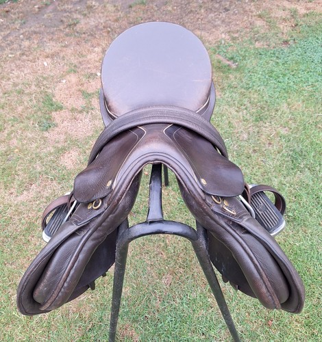 Tuta barnsby saddlery - barnsby,