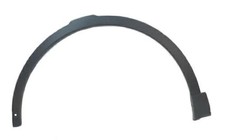 PARAFANGHINO ARCORUOTA ANTERIORE SX C/SENS PER LAND ROVER DISCOVERY SPORT 15>19