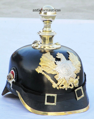 Elmetto prussiano aquila casco