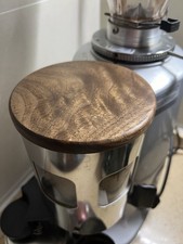 Coperchio in legno di noce per