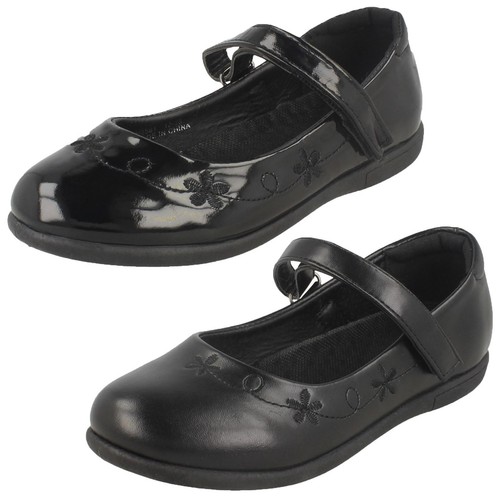 Spot scarpe scuola - spot, on