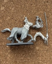 Warhammer Bretonnian Grail