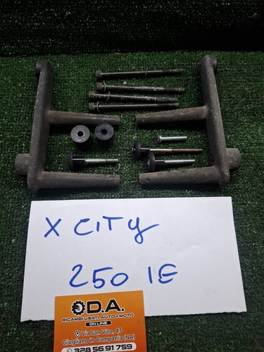 Kit staffe parabrezza yamaha - staffe,