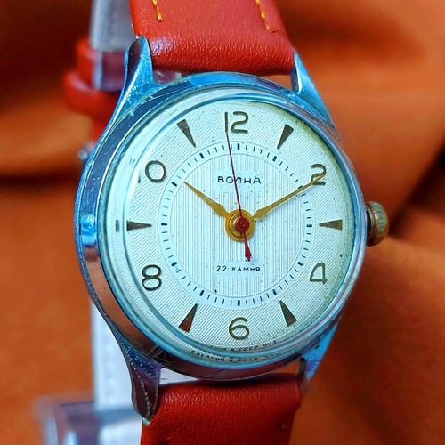 Orologio vintage vostok volna - vintage,