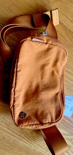 Borsa tracolla lululemon - a,