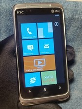 Smartphone raro da collezione Htc Surround 7 windows phone 7