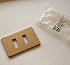 Ave placca placchetta 2 moduli posti fori serie Grattacielo bronzo