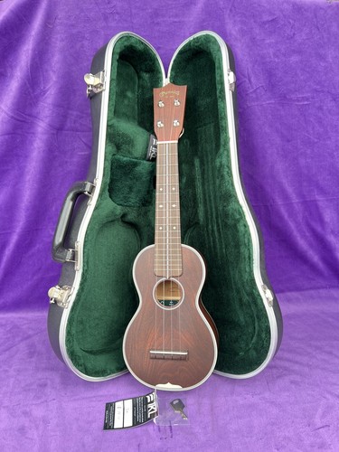 Martin 3 ukulele soprano - 3,