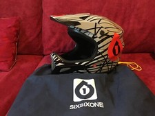casco integrale MTB