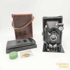 Antica macchina fotografica