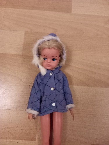 Vintage sindy 1960s fur - sindy,